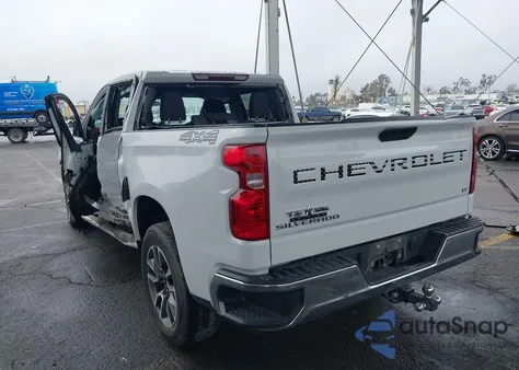 2020 Chevrolet Silverado 1500 z USA, uszkodzony, nr VIN 3GCPWCED7LG439416